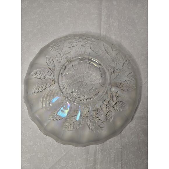 White Northwood Carnival Glass Peacock & Urn Large Bowl Ice Blue Cream Bowl 10in - Picture 6 of 9